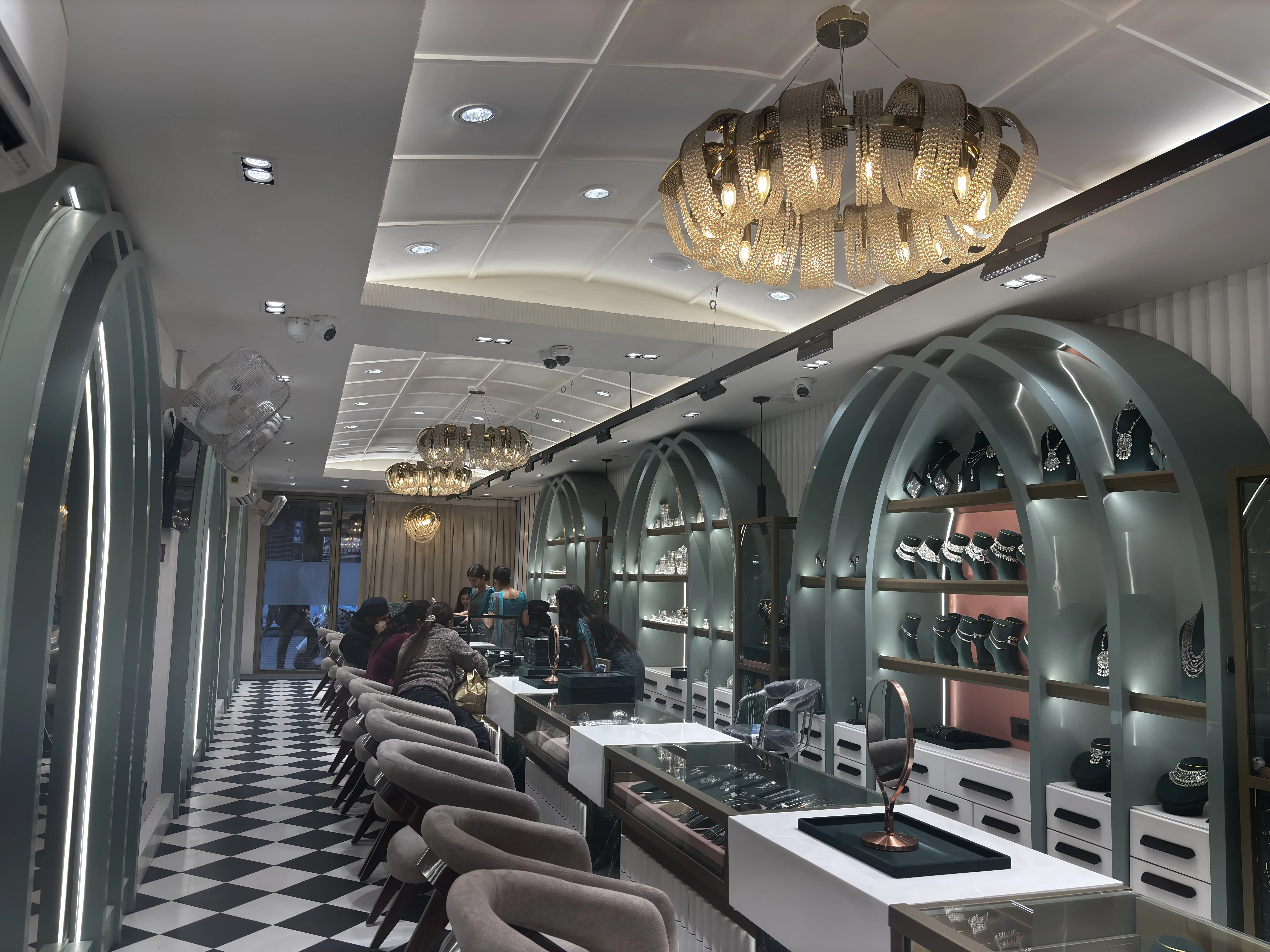 Ezahi showroom entrance